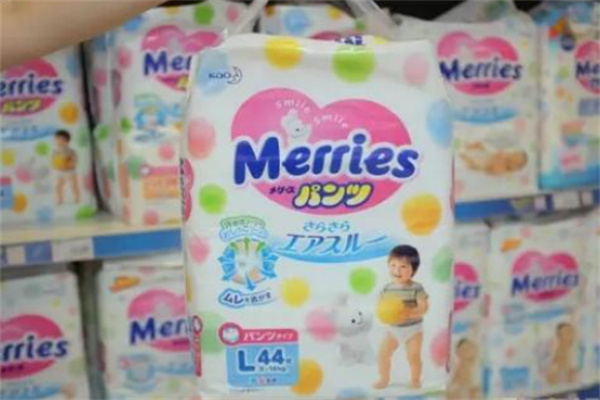 日本花王纸尿裤